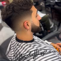 Dégradé bas & barbe — coupe réalisée au salon